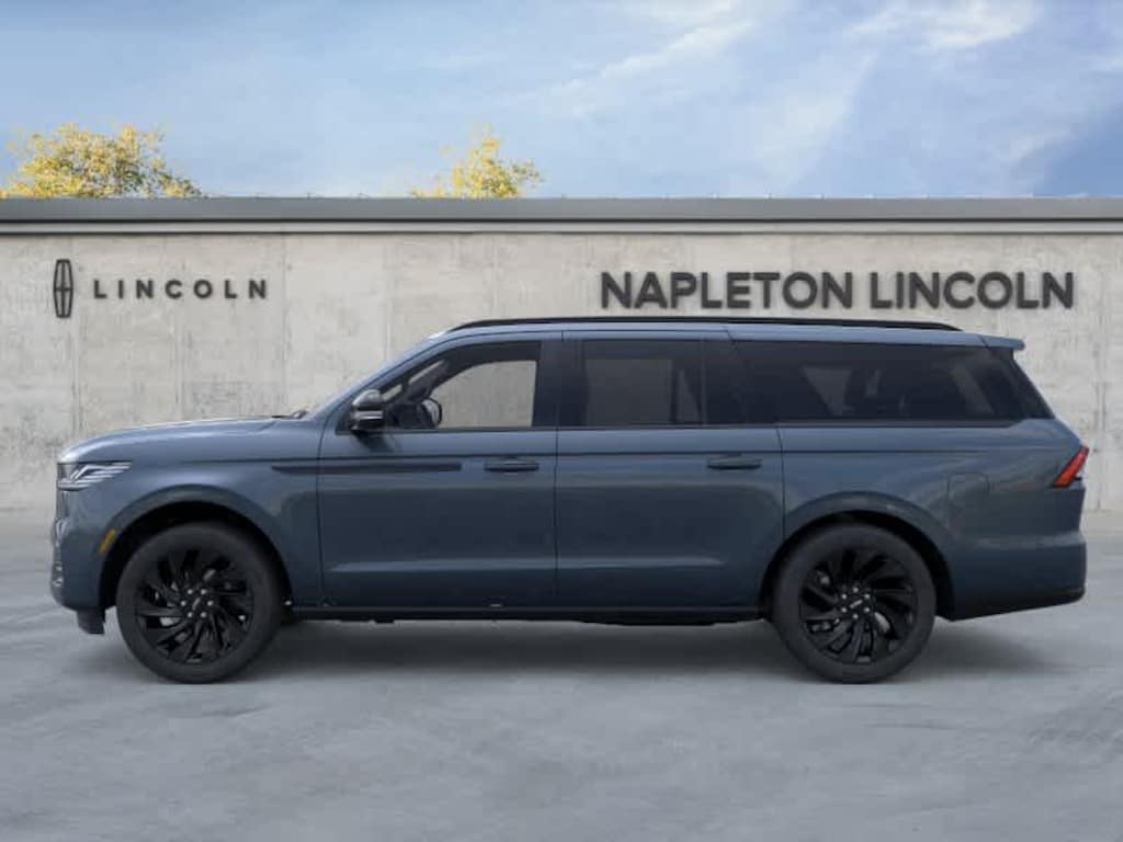 New 2026 Lincoln Navigator L Reserve 4x4