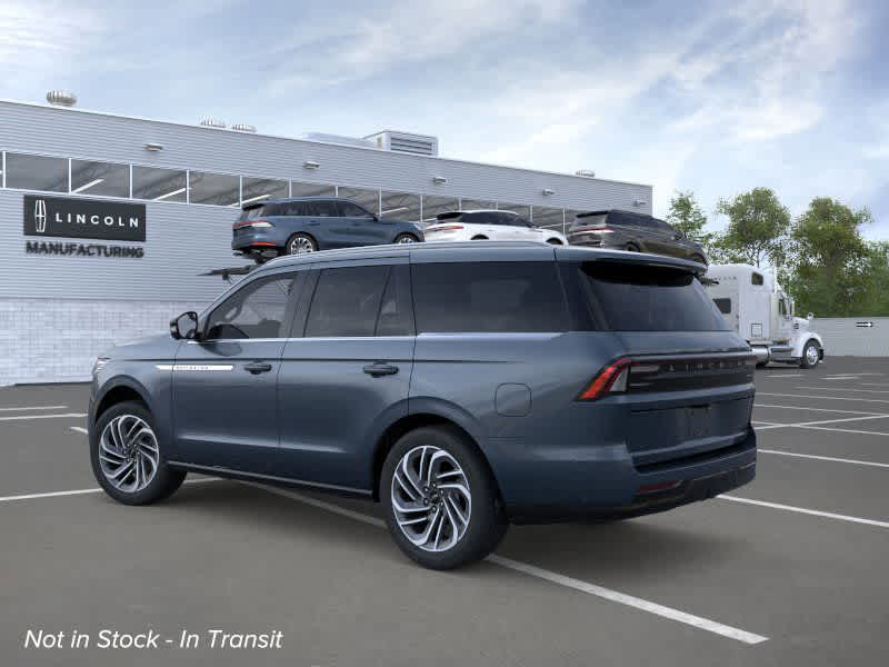 2025 Lincoln Navigator Reserve photo 2