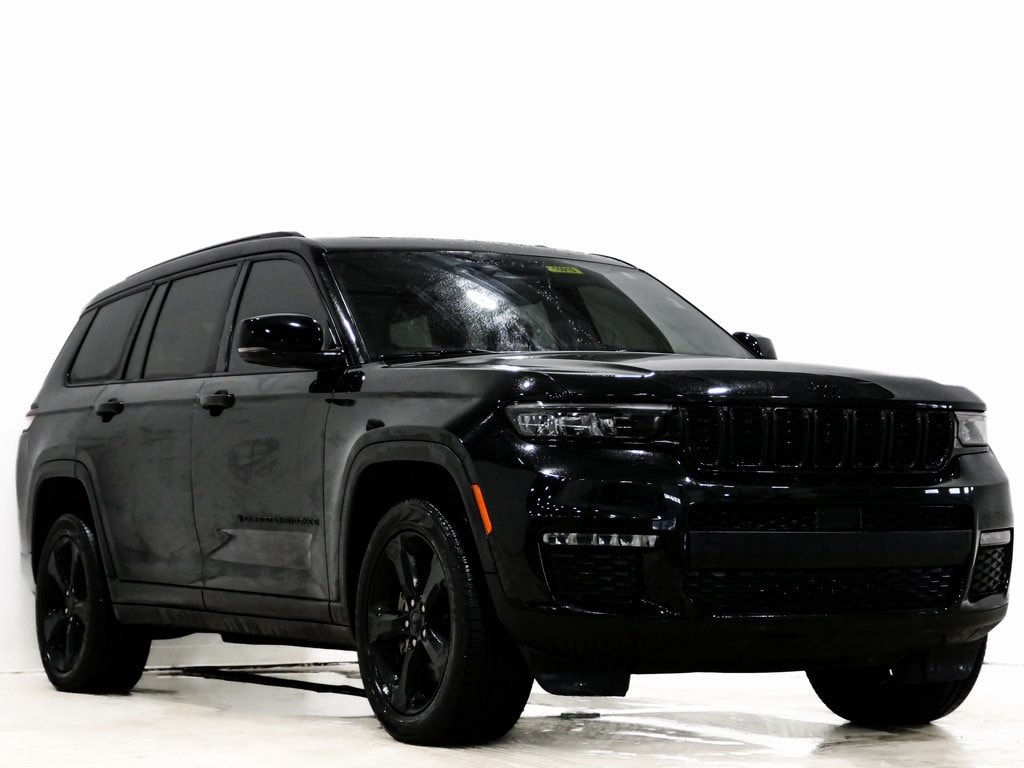 2023 Jeep Grand Cherokee L Limited's photo