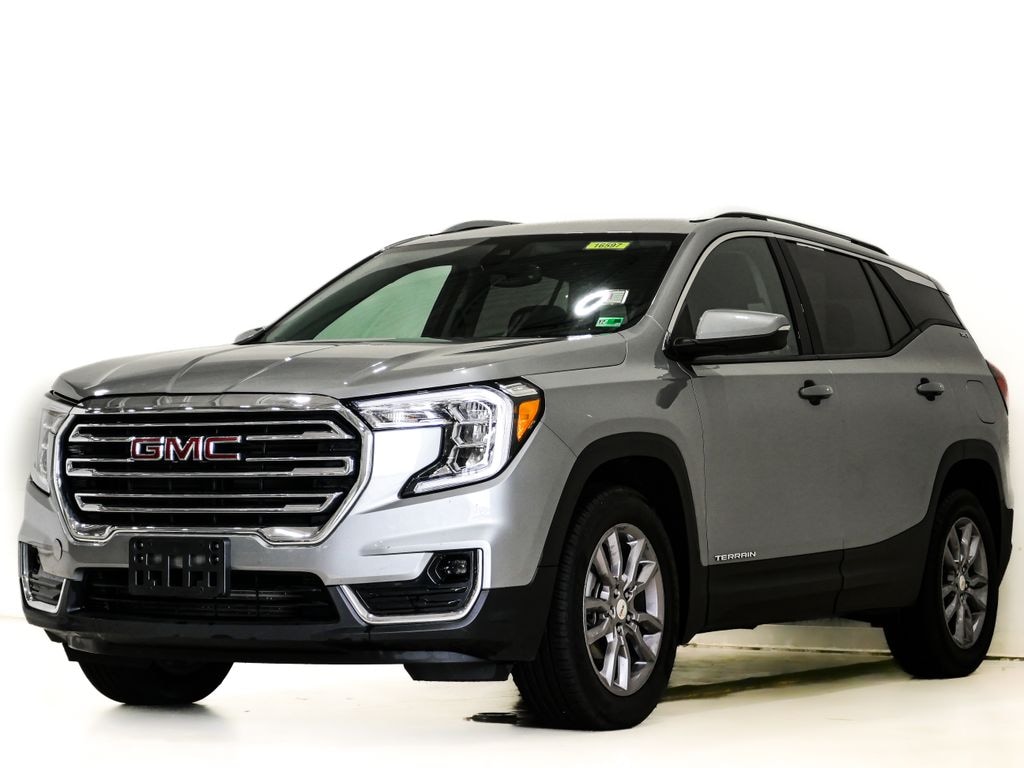 Used 2024 GMC Terrain SLT SUV