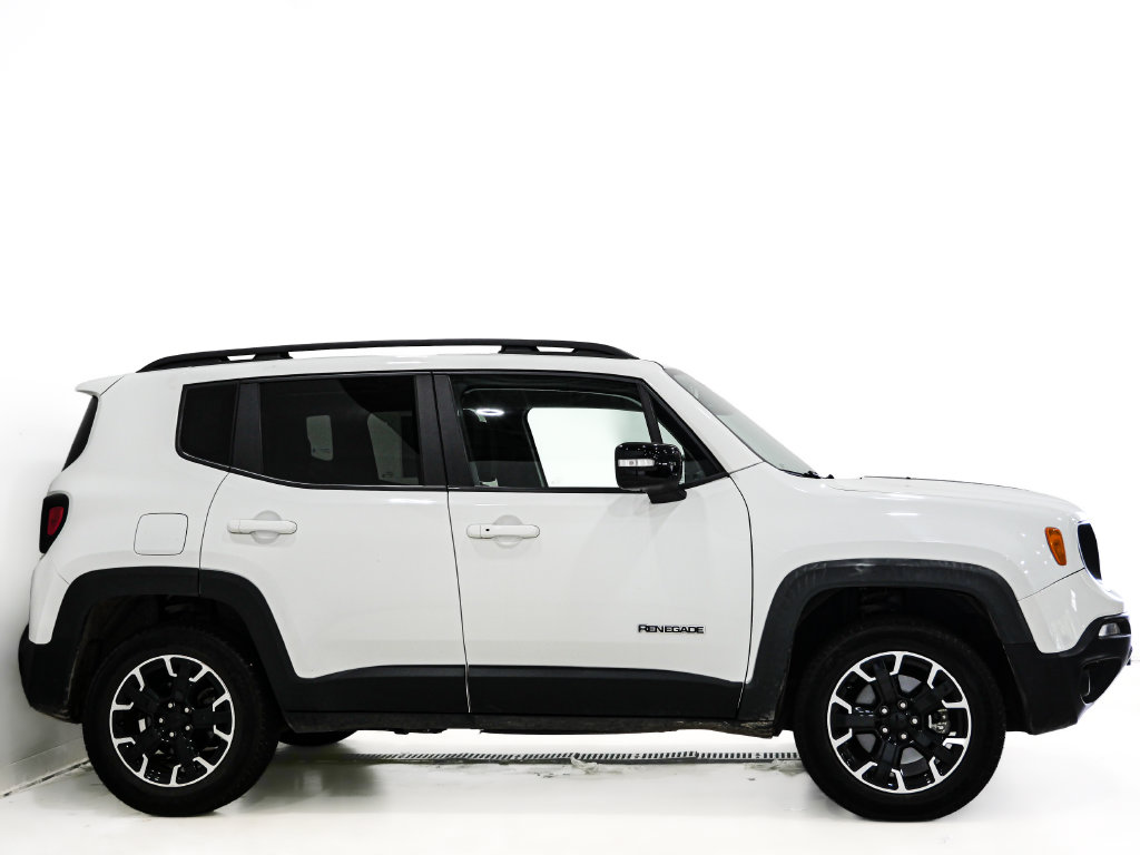 Used 2023 Jeep Renegade Latitude SUV