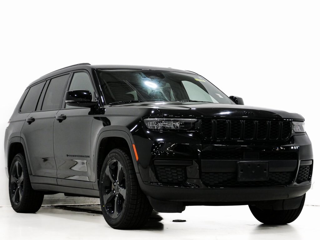Used 2023 Jeep Grand Cherokee L Altitude SUV