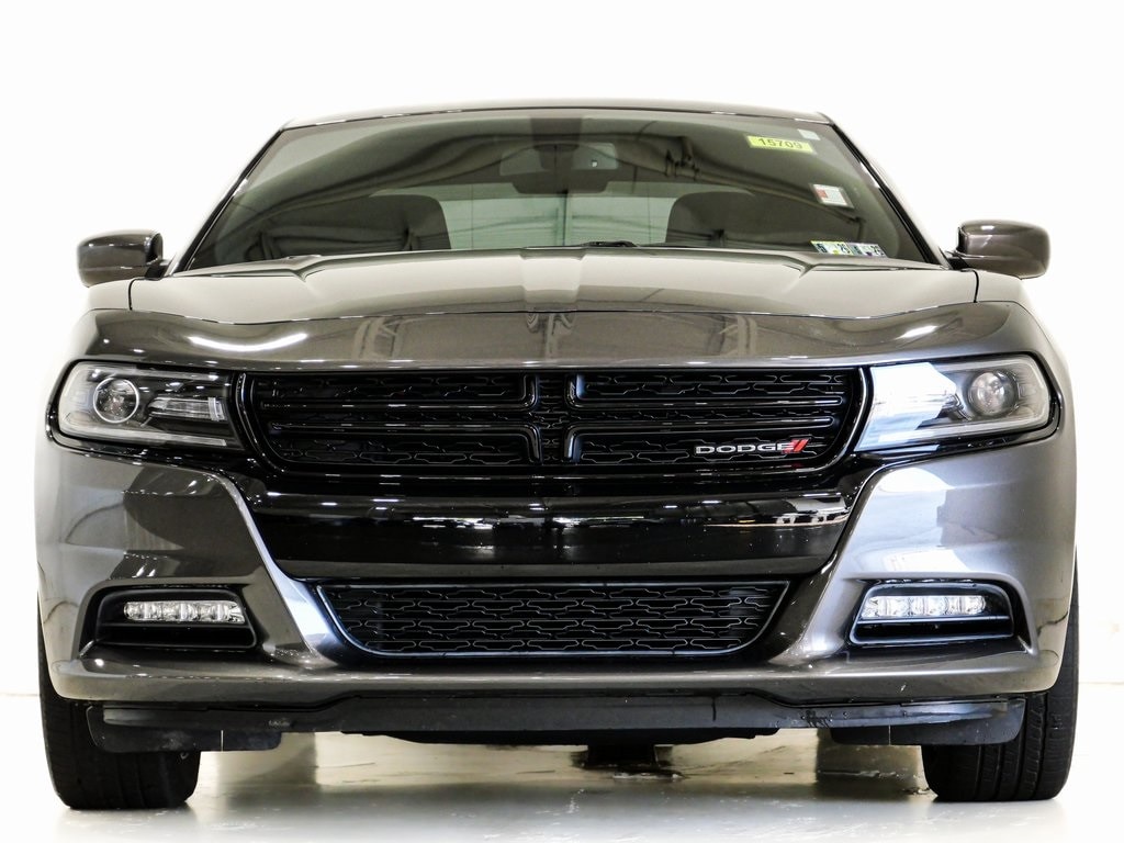 Used 2019 Dodge Charger SXT Sedan