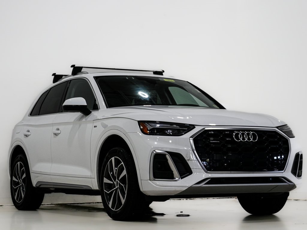 2023 Audi Q5 Premium Plus's photo