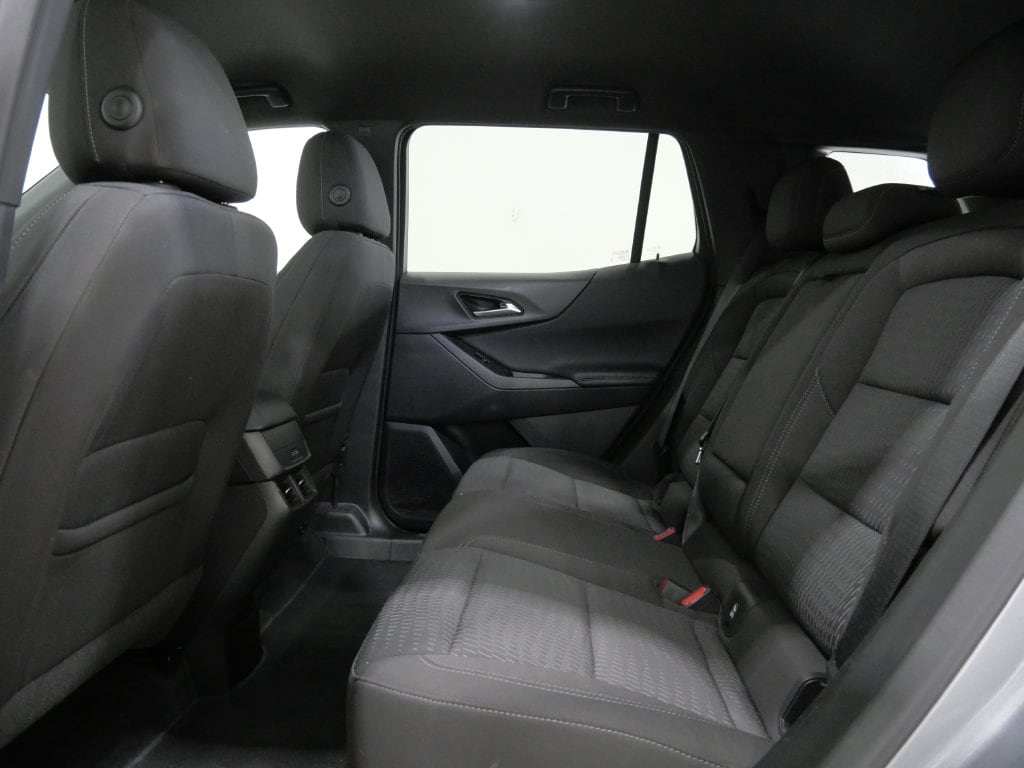 2025 Chevrolet Equinox LT - Photo 22