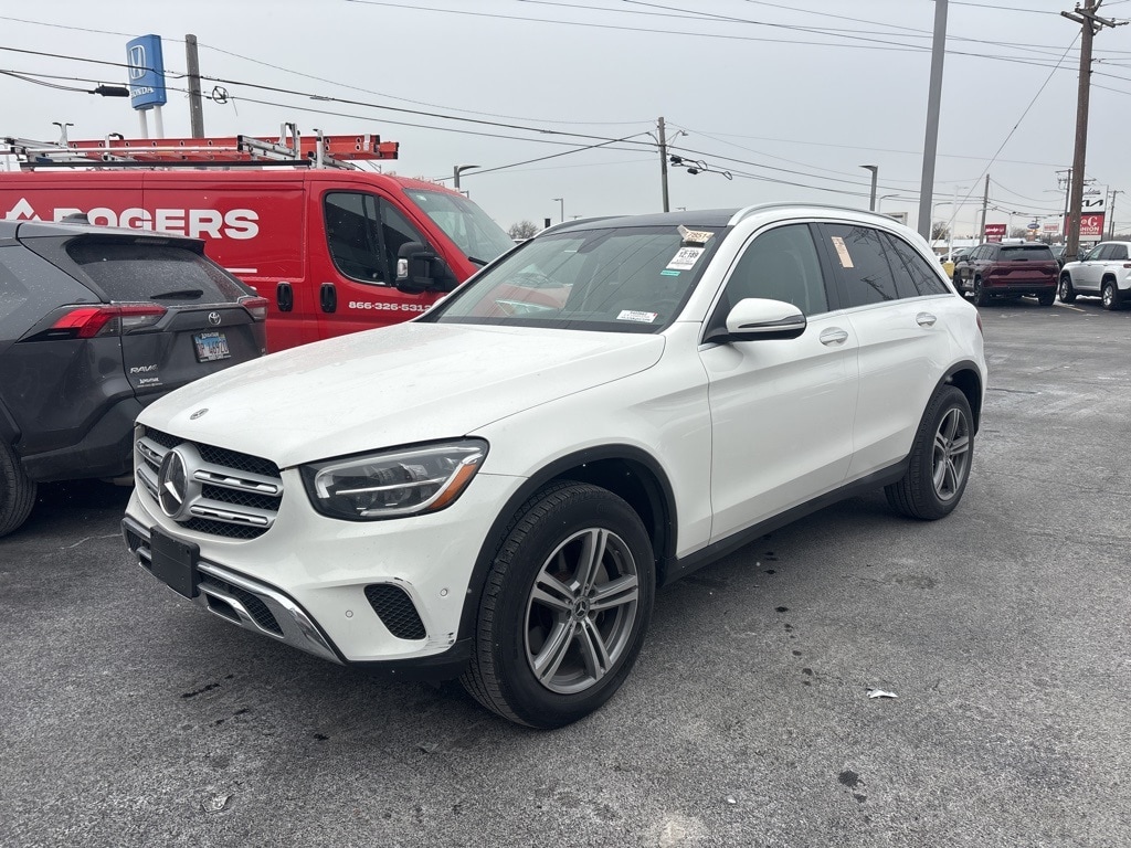 2021 Mercedes-Benz GLC GLC300's photo