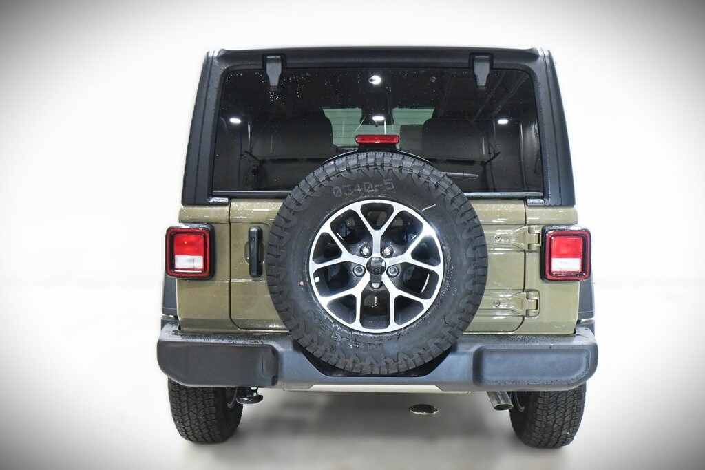 2025 Jeep Wrangler Sport S photo 4