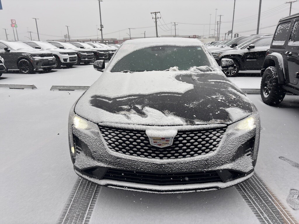 2023 Cadillac CT4 Premium Luxury photo 2