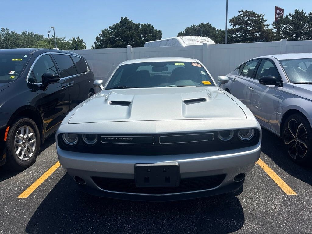 Used 2019 Dodge Challenger SXT Coupe