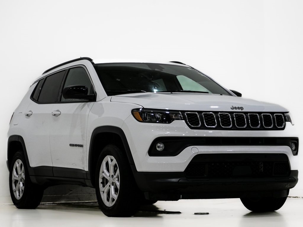 Used 2024 Jeep Compass Latitude SUV