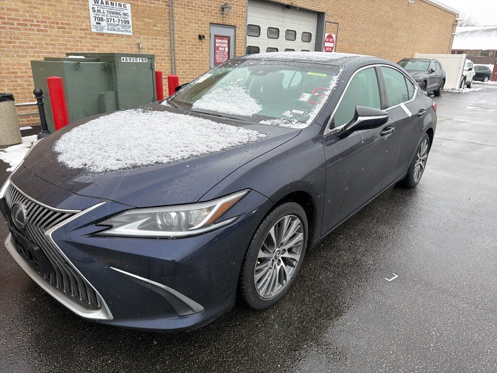 Used 2021 Lexus ES 350 Sedan