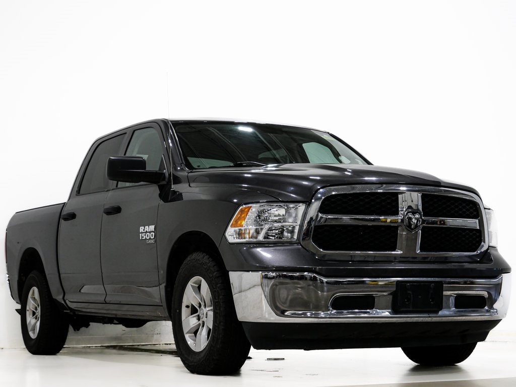 Used 2022 Ram 1500 Classic SLT Crew Cab