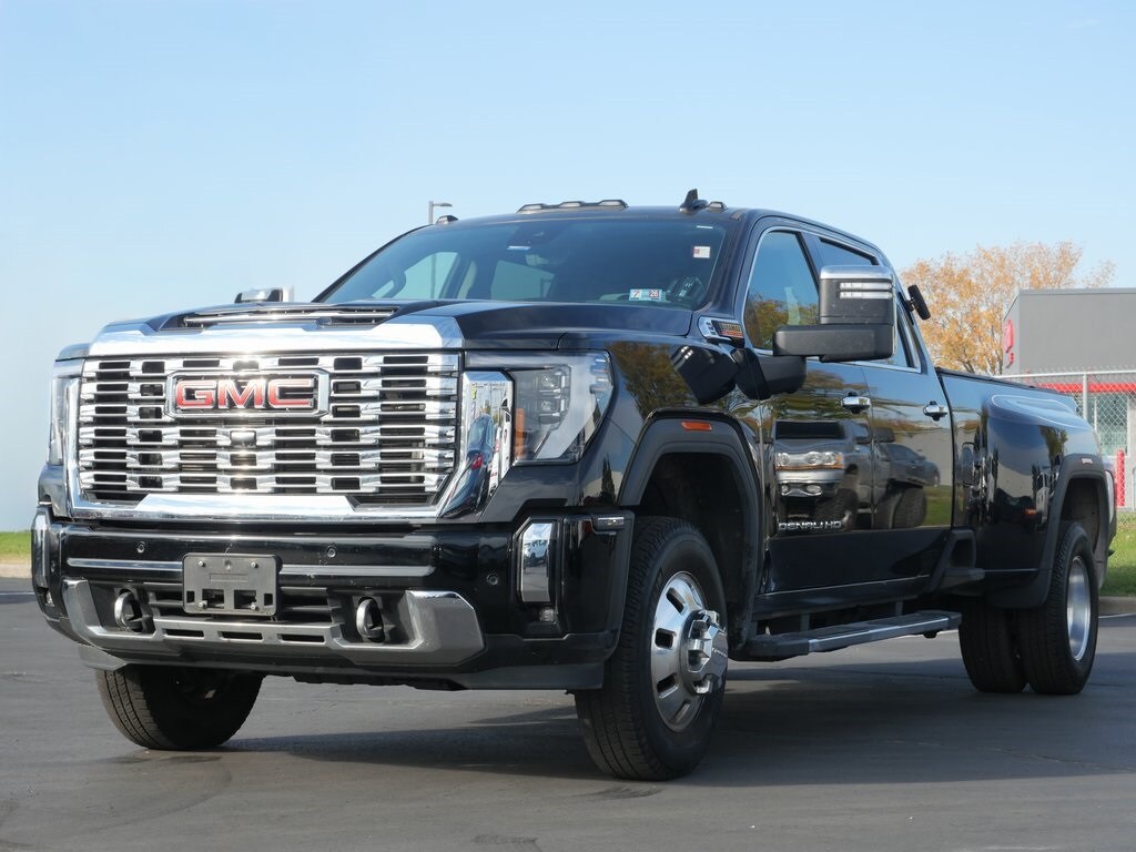 2024 Gmc Sierra HD Denali photo 3
