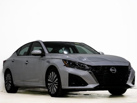 2023 Nissan Altima 2.5 SV Sedan