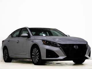 2023 Nissan Altima 2.5 SV Sedan