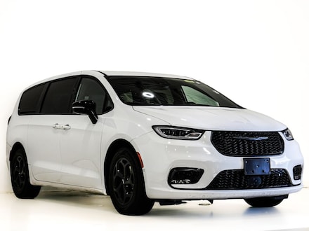 2024 Chrysler Pacifica Hybrid Select S Appearance Minivan/Van