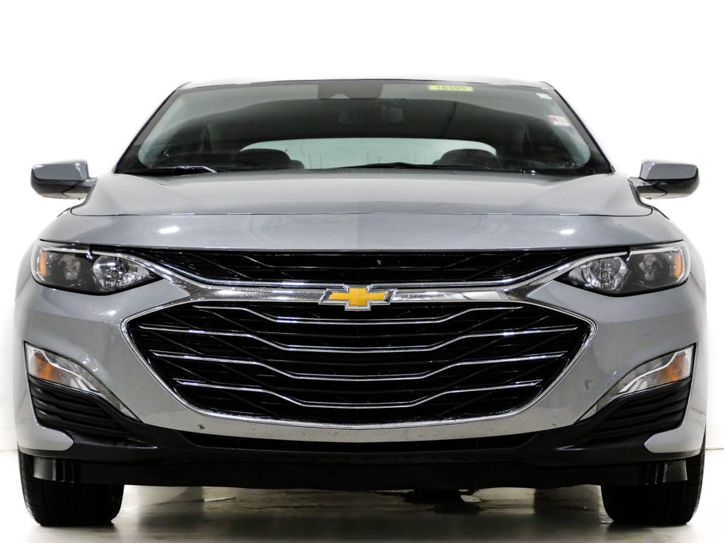 Used 2024 Chevrolet Malibu 1LT with VIN 1G1ZD5ST5RF136868 for sale in Lansing, IL