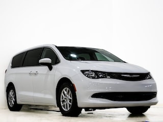 2022 Chrysler Voyager LX Minivan/Van