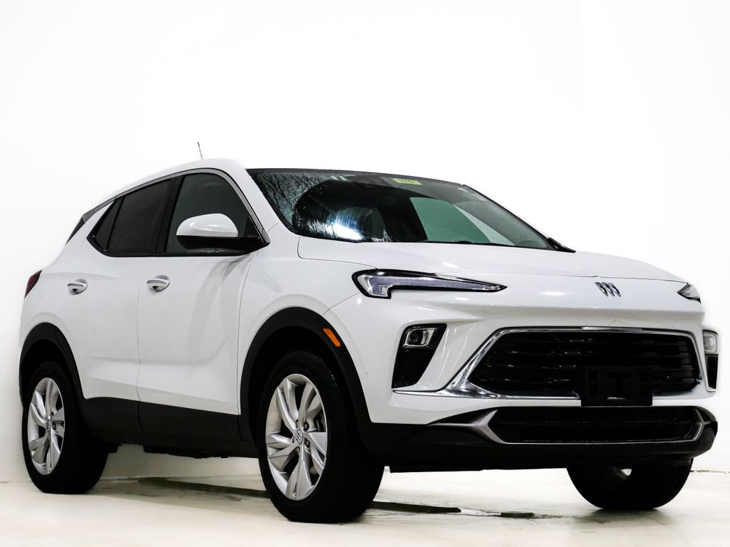 Used 2025 Buick Encore GX Preferred SUV