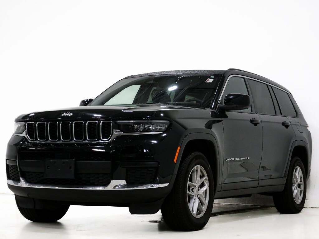 2024 Jeep Grand Cherokee Laredo X photo 3