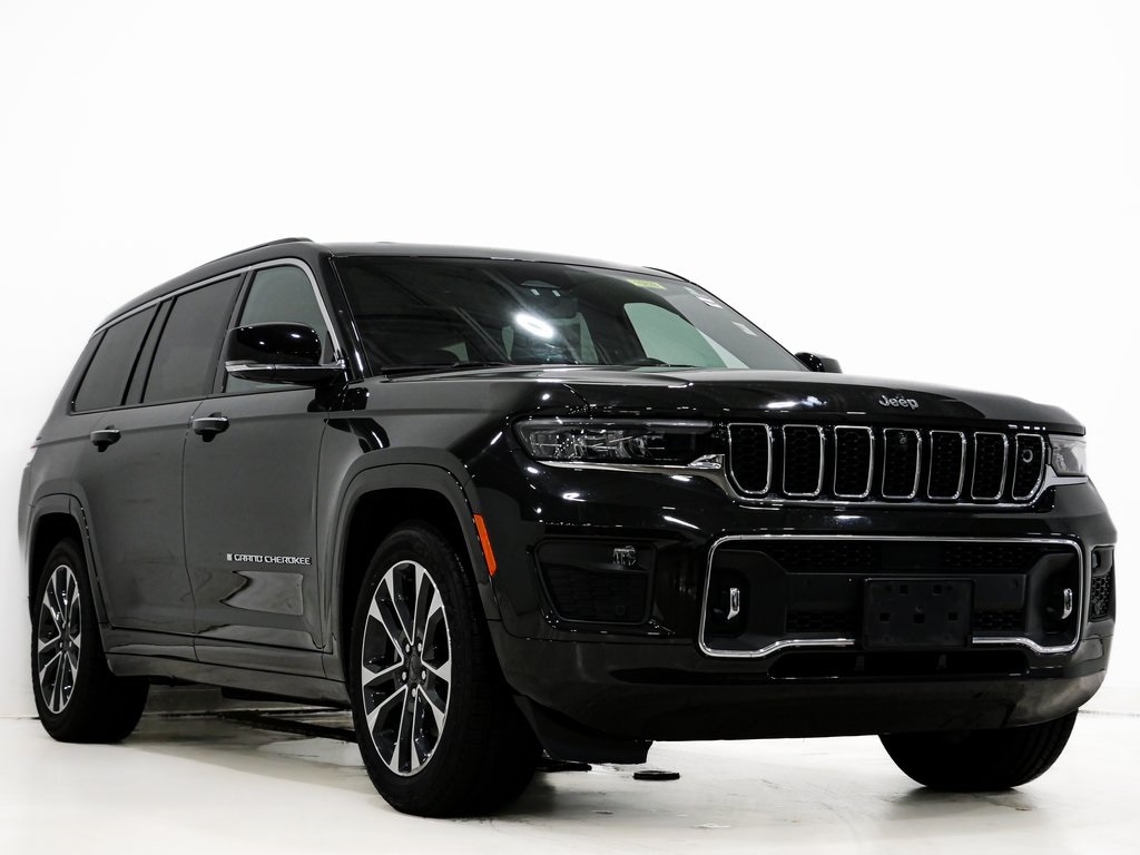 2023 Jeep Grand Cherokee L Overland's photo