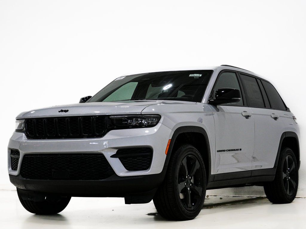 New 2025 Jeep Grand Cherokee ALTITUDE X 4X4 Sport Utility