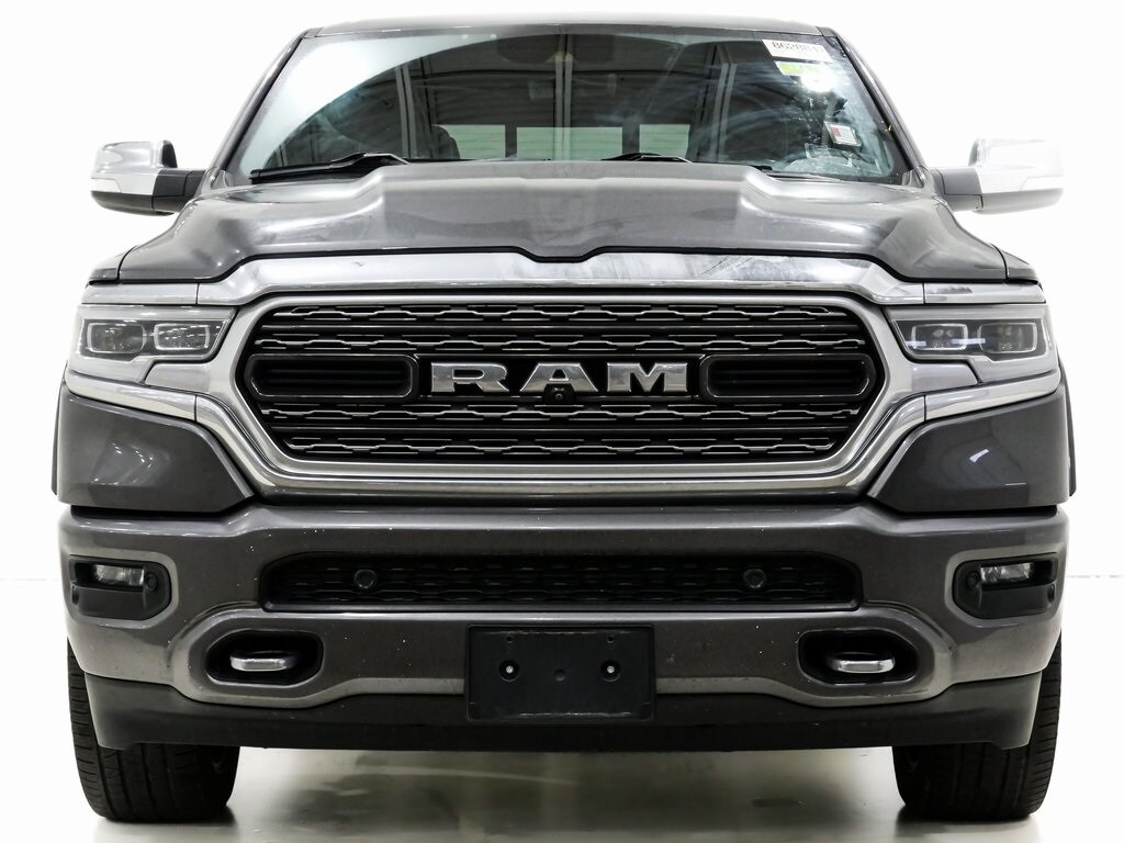 2022 Ram 1500 Limited photo 2