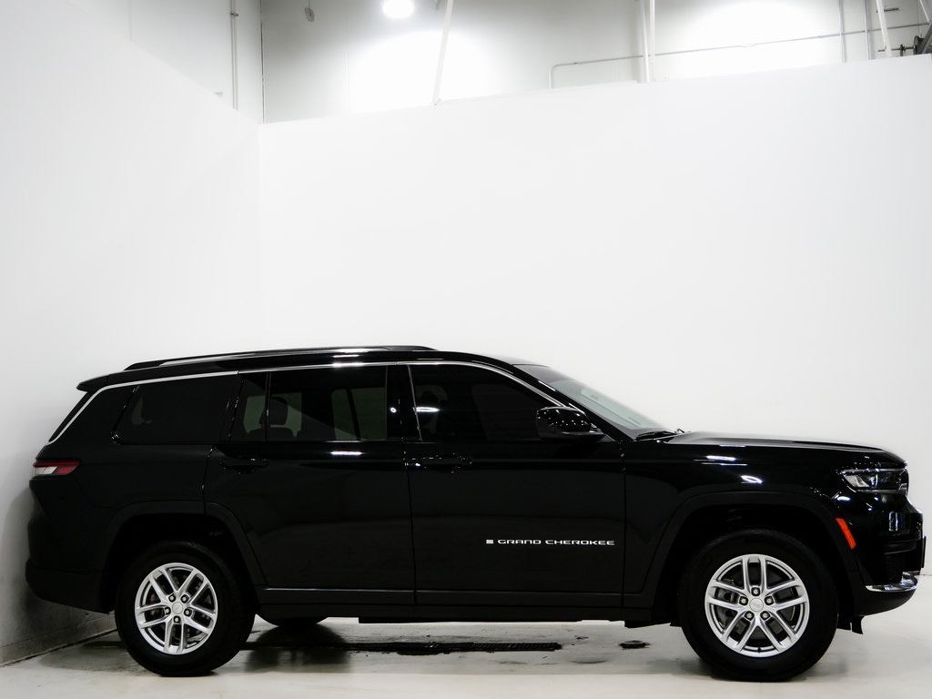 Used 2022 Jeep Grand Cherokee L Laredo SUV
