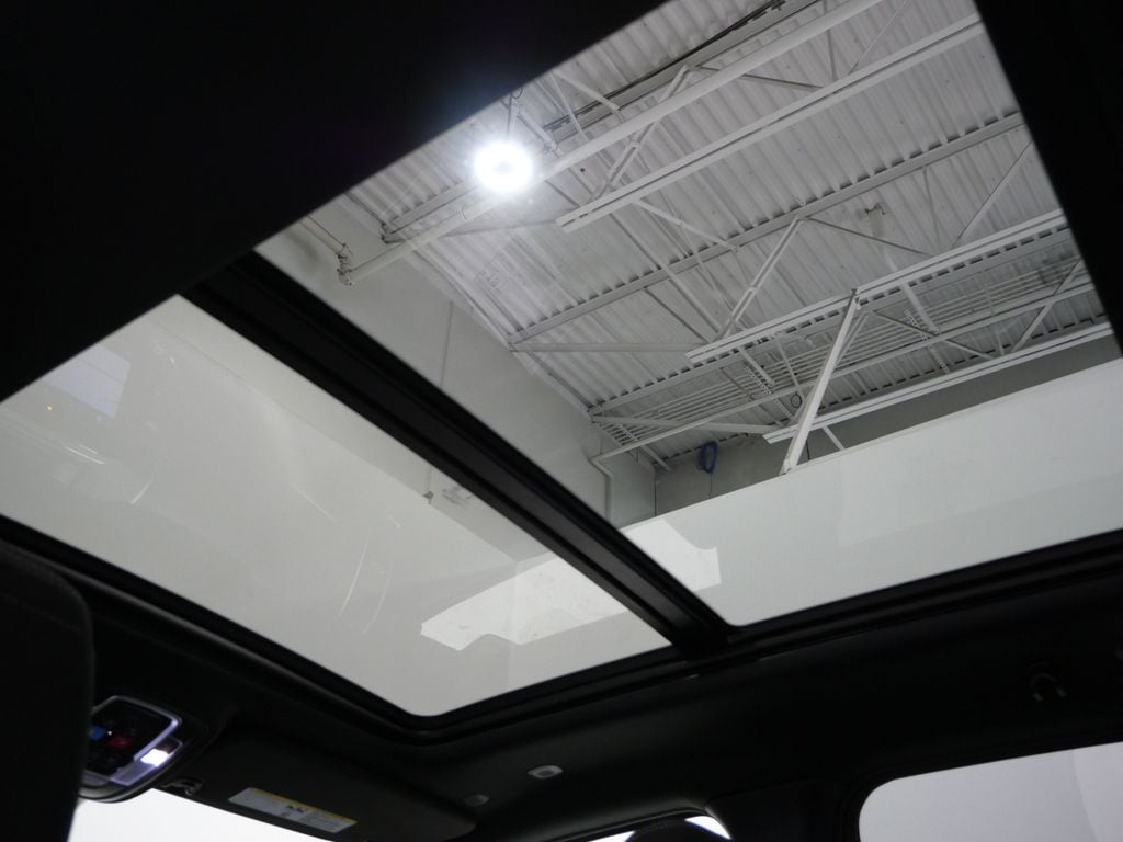 New 2027 Ram 1500 BIG HORN CREW CAB 4X4 5'7 BOX Pickup