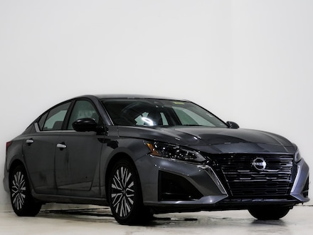 2024 Nissan Altima 2.5 SV Sedan