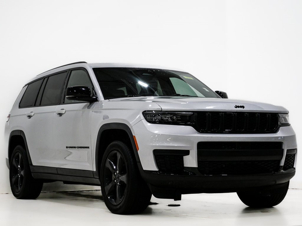 2021 Jeep Grand Cherokee L Altitude's photo