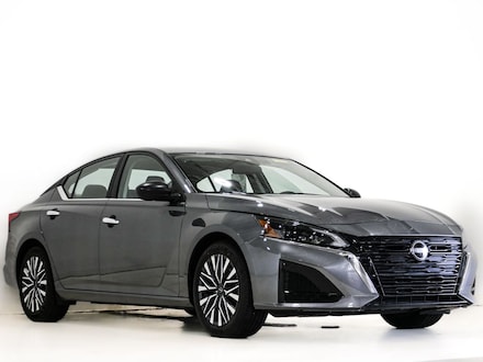 2025 Nissan Altima 2.5 SV Sedan