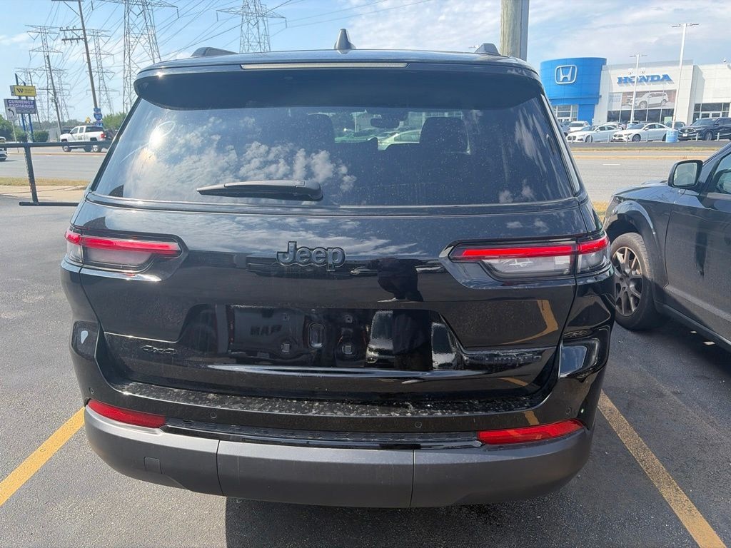 Used 2023 Jeep Grand Cherokee L Limited SUV