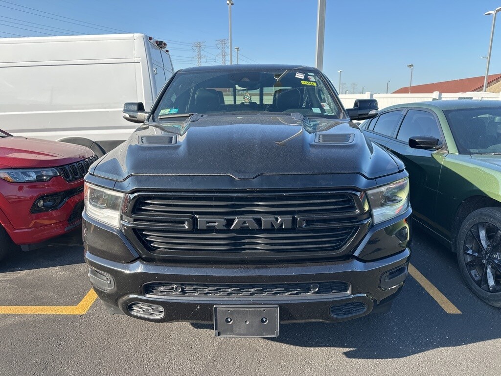 2022 Ram 1500 Laramie Night Edition photo 2