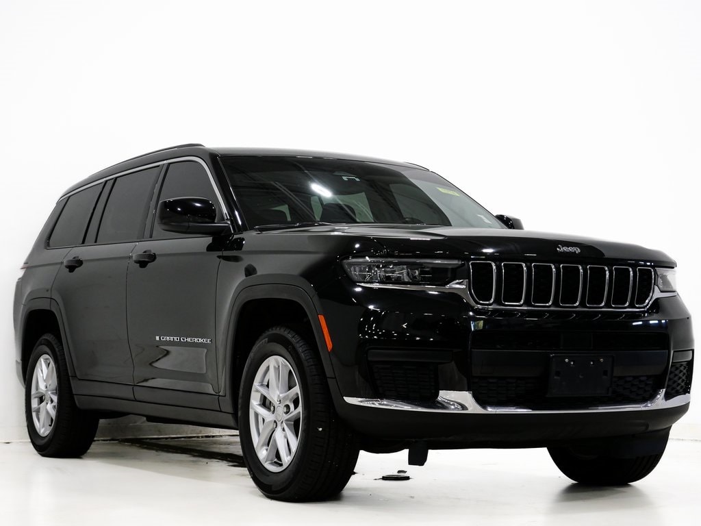 2022 Jeep Grand Cherokee L Laredo