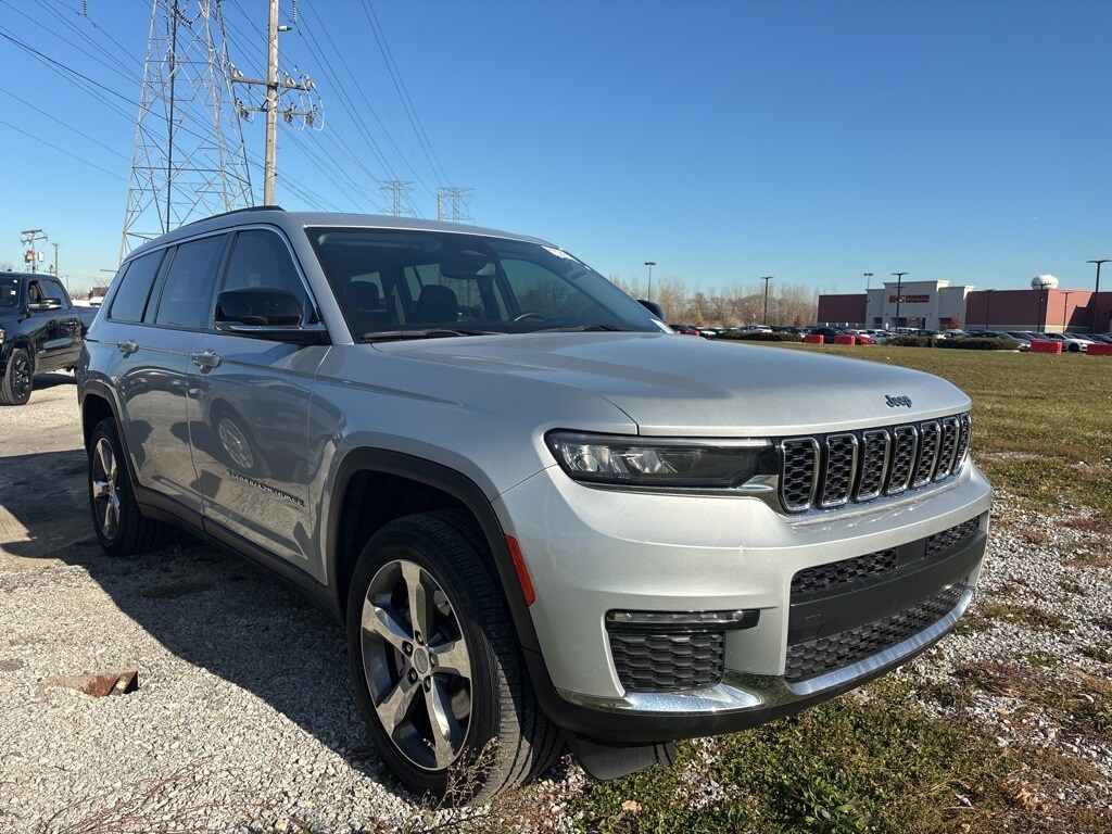 2021 Jeep Grand Cherokee Limited photo 3