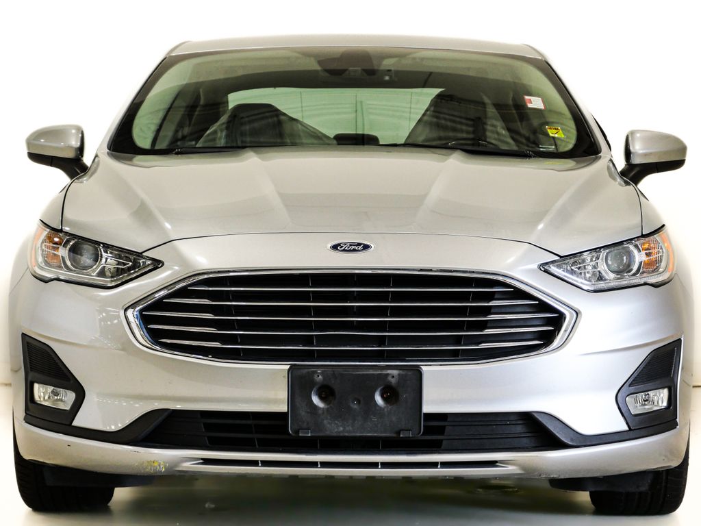 Used 2020 Ford Fusion SE with VIN 3FA6P0HD4LR246234 for sale in Lansing, IL