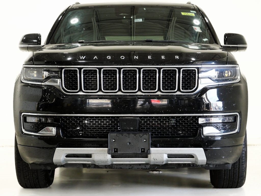 2023 Jeep Wagoneer L Series II photo 2