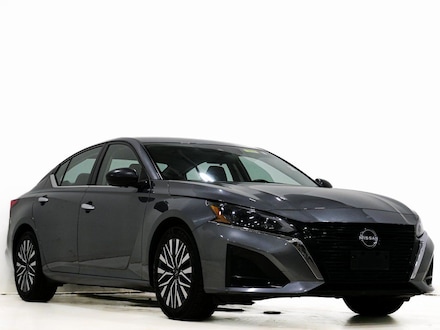 2024 Nissan Altima 2.5 SV Sedan