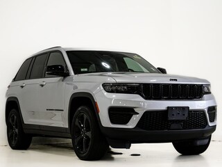 2023 Jeep Grand Cherokee Altitude SUV