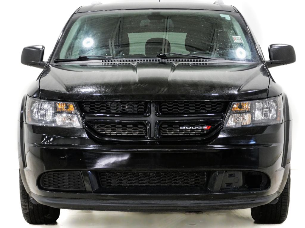 Used 2020 Dodge Journey SE with VIN 3C4PDCAB8LT274266 for sale in Lansing, IL