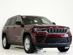 2025 Jeep Grand Cherokee LAREDO X 4X4 Sport Utility
