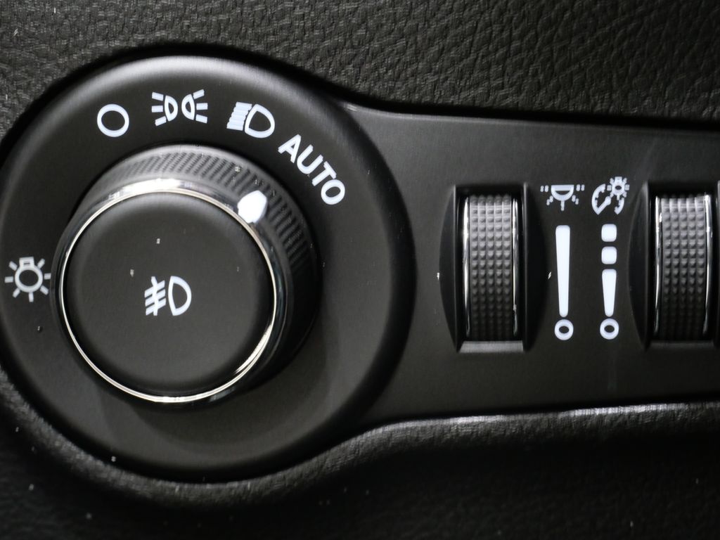 2026 Jeep Compass Latitude Altitude - Photo 14