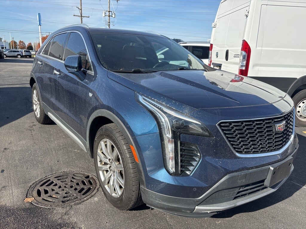 Used 2019 CADILLAC XT4 Premium Luxury SUV