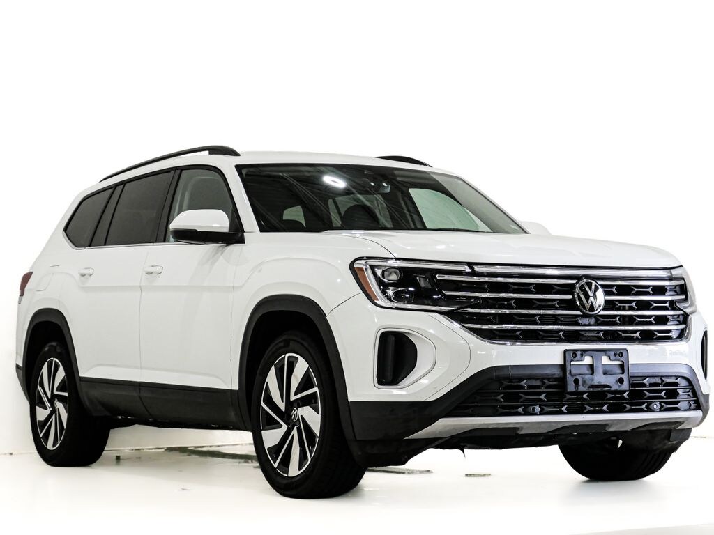 Used 2025 Volkswagen Atlas 2.0T SE w/Technology SUV