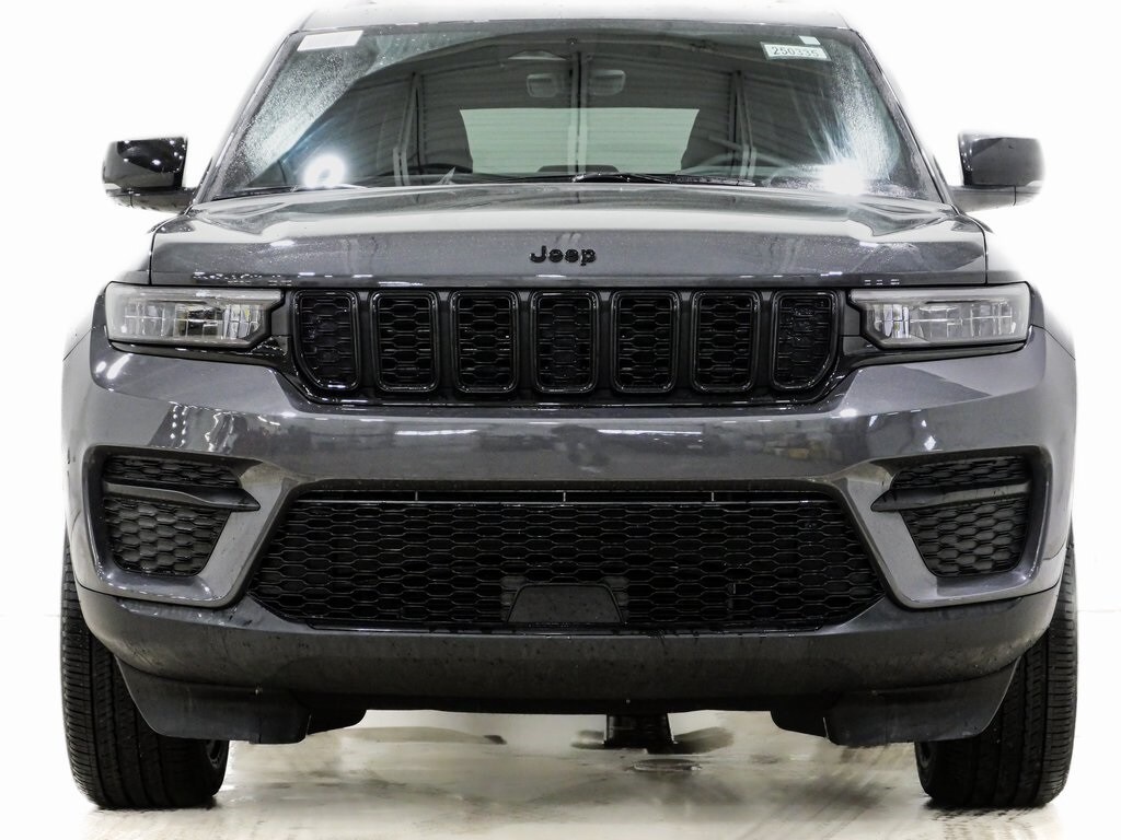 New 2025 Jeep Grand Cherokee ALTITUDE X 4X4 Sport Utility