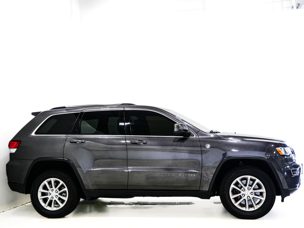 Used 2021 Jeep Grand Cherokee Laredo E SUV