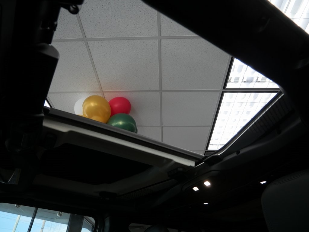 New 2026 Jeep Wrangler 4-DOOR RUBICON X Sport Utility