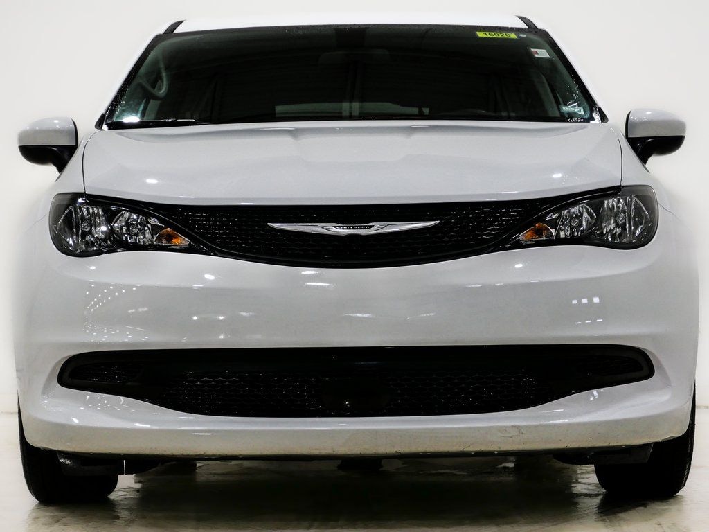 Used 2022 Chrysler Voyager LX Minivan/Van