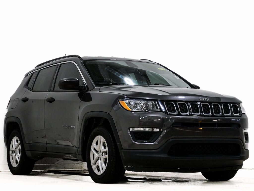 2019 Jeep Compass Sport's photo